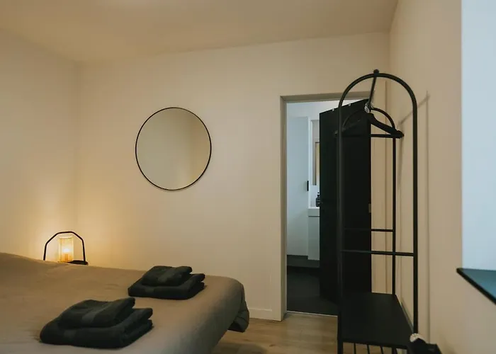 2 Bedroom Near The Center Apartment Liege